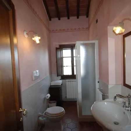 Le Case Sleeps 16 Pool Wifi Holiday home Macchie (Perugia)