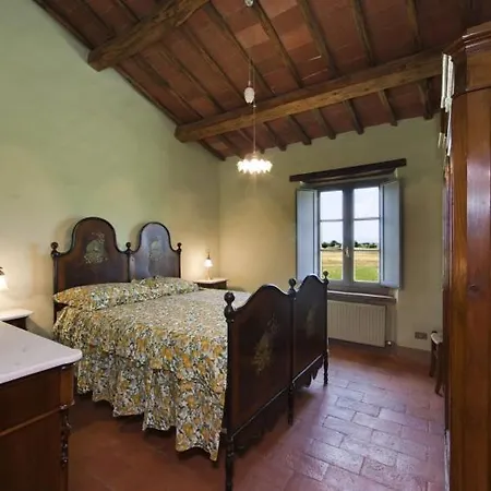 Holiday home Le Case Sleeps 16 Pool Wifi Macchie (Perugia)