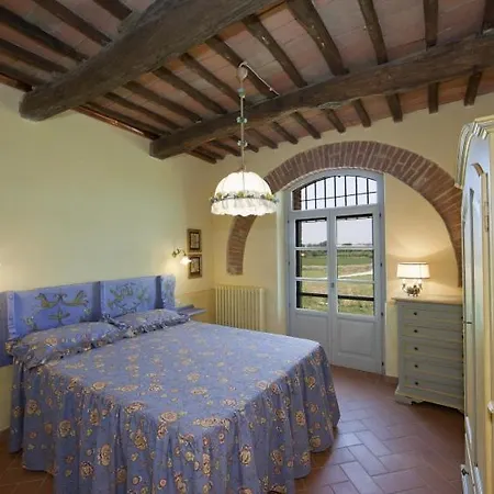 Le Case Sleeps 16 Pool Wifi Holiday home *