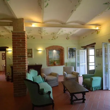 Le Case Sleeps 16 Pool Wifi Macchie (Perugia)